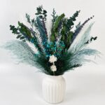 Natural dried flower bouquet